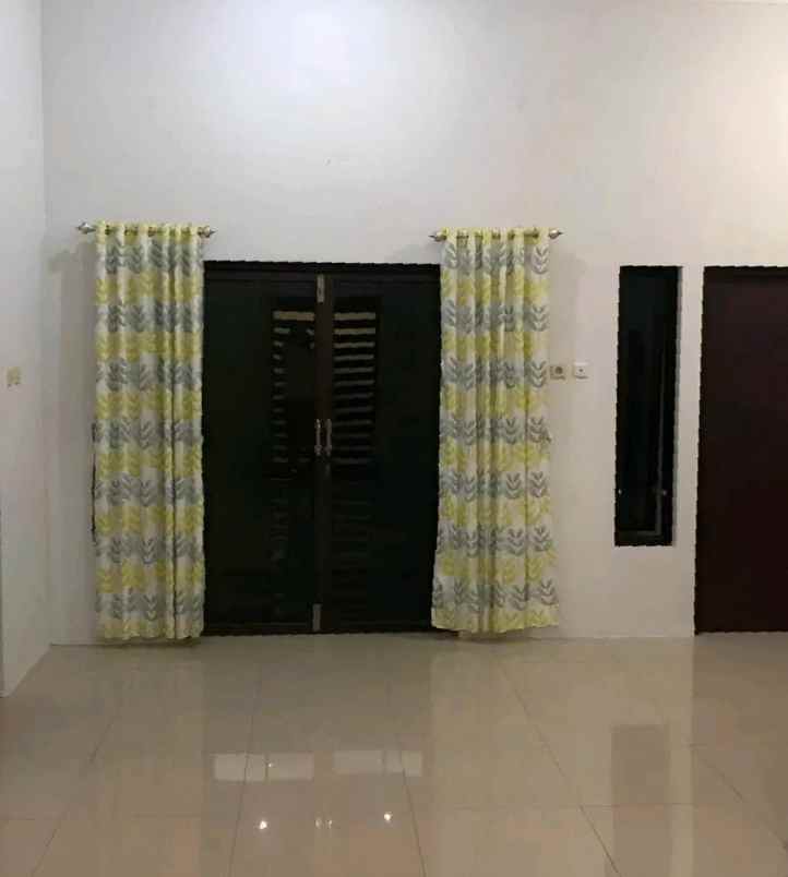 dijual rumah siap huni di bulusan tembalang semarang