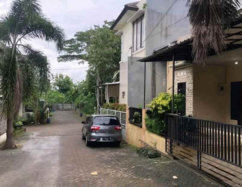 dijual rumah siap huni di bulusan tembalang semarang