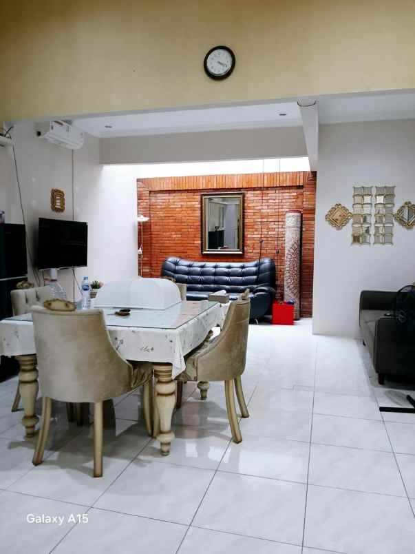 dijual rumah siap huni di citragran cibubur