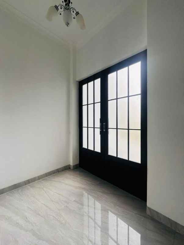 dijual rumah sidoarum godean