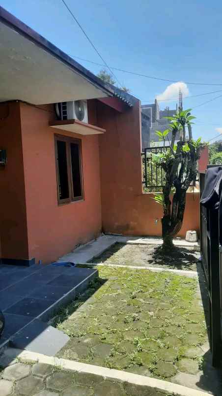 dijual rumah sidoarum godean sleman