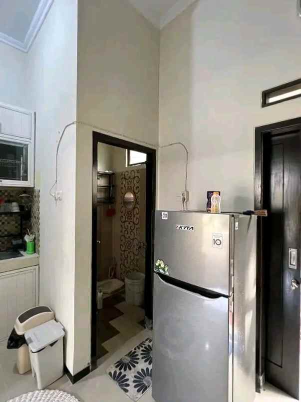 dijual rumah sidomoyo