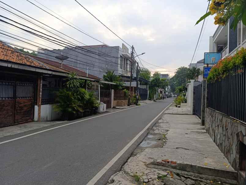 dijual rumah strategis di cideng gambir jakarta pusat
