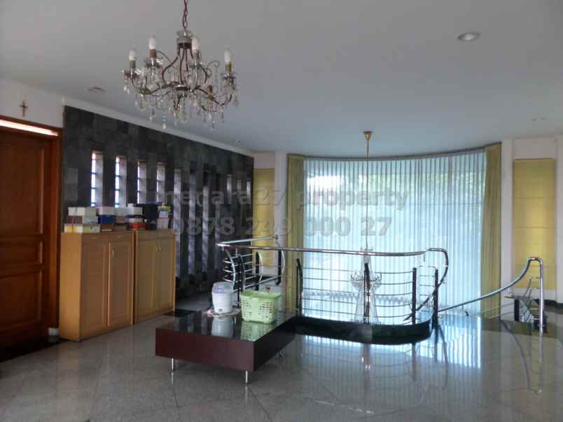 dijual rumah sukajadi