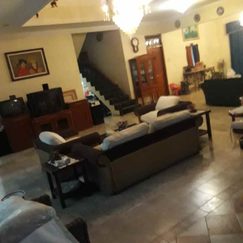 dijual rumah sukaluyu pahlawan cikutra