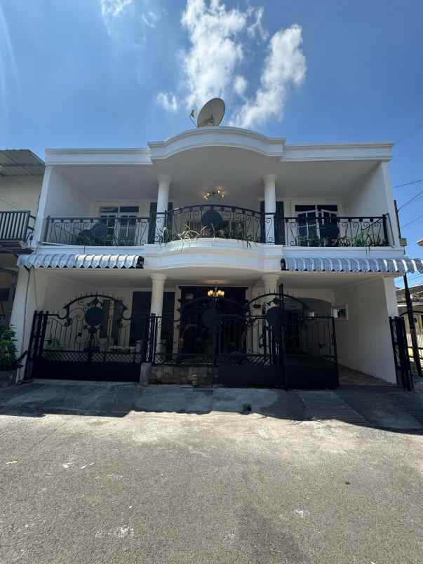 dijual rumah sulfat blimbing kota malang