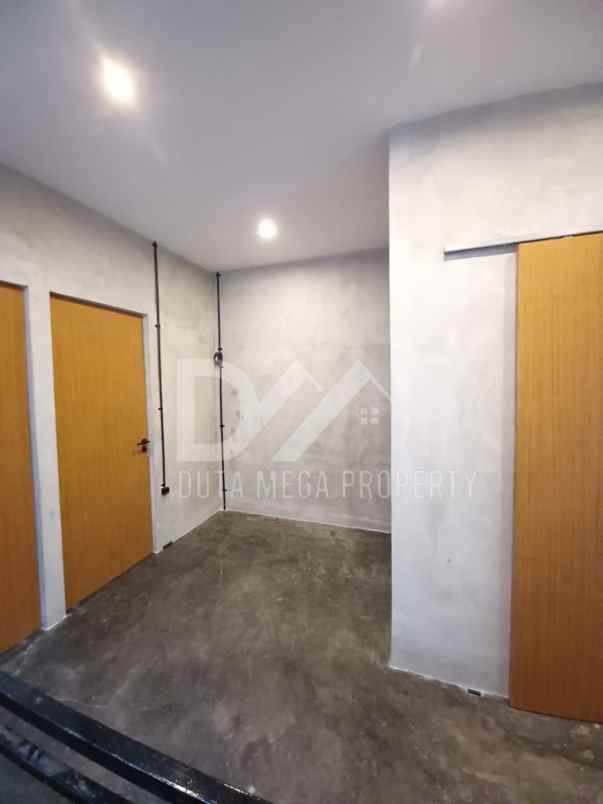 dijual rumah super cantik di bsd city