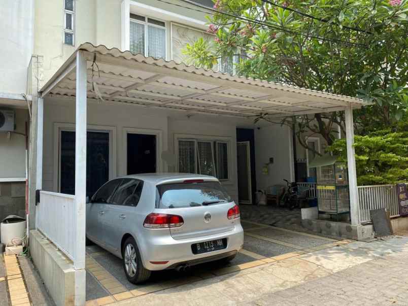 dijual rumah tamini residence cipayung