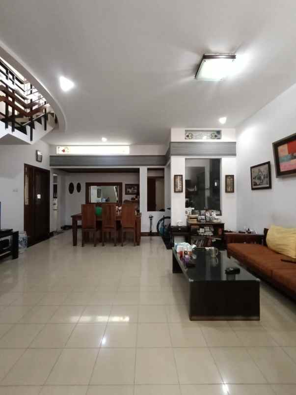 dijual rumah tebet