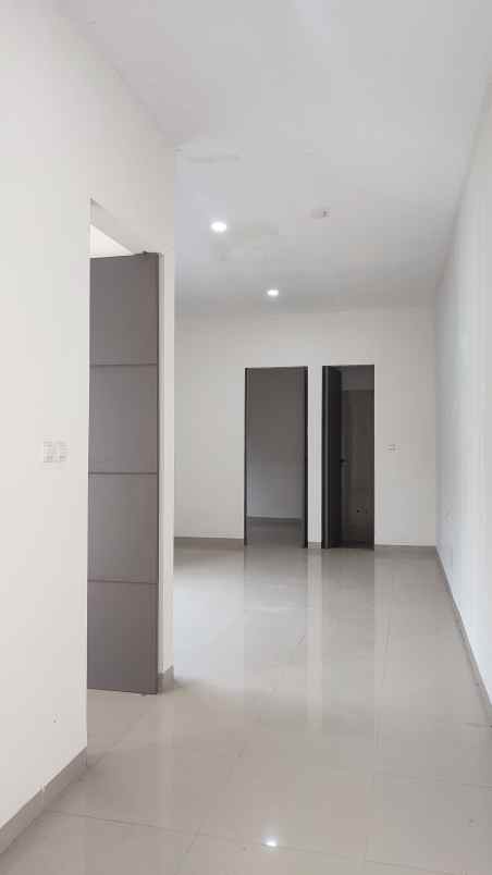 dijual rumah villa hegar townhouse cikoneng