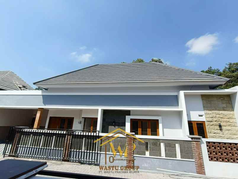 dijual rumah widodomartani
