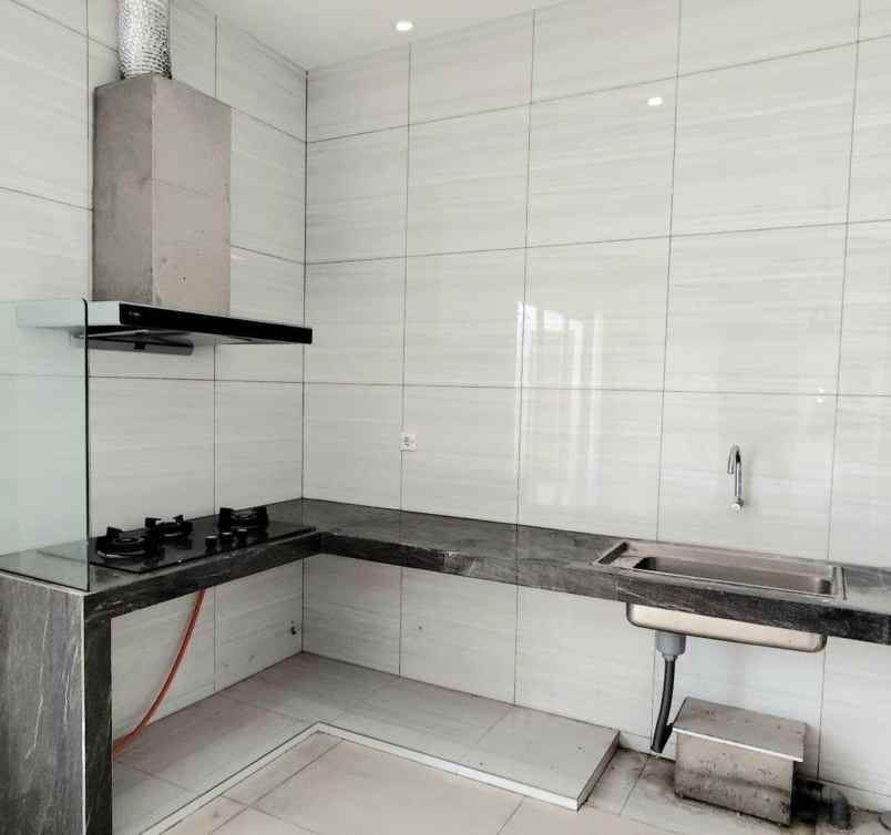 dijual rumah wisata bukit mas lidah