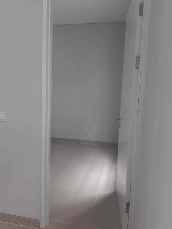 dijual rumah wisata bukit mas paddington