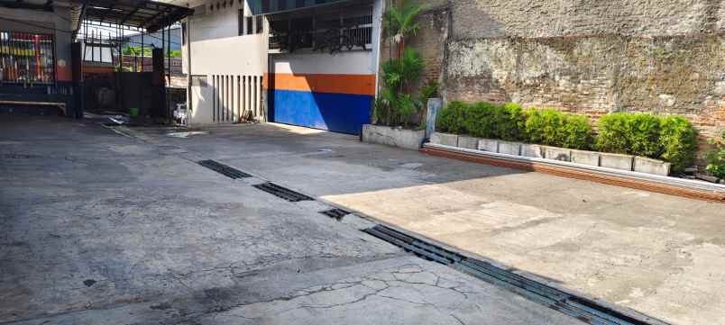 dijual tanah dan bangunan di soekarno hatta bandung