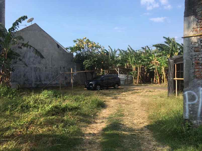 dijual tanah jalan gubernur suryo gang