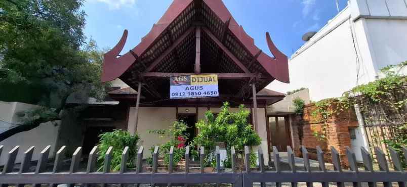 dijual tanah jl raya cut mutia menteng