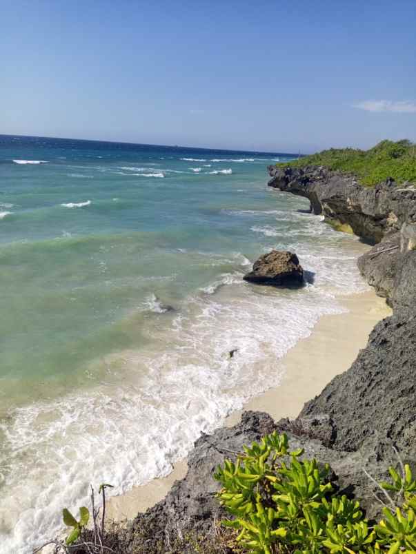 dijual tanah pinggir pantai wee wella