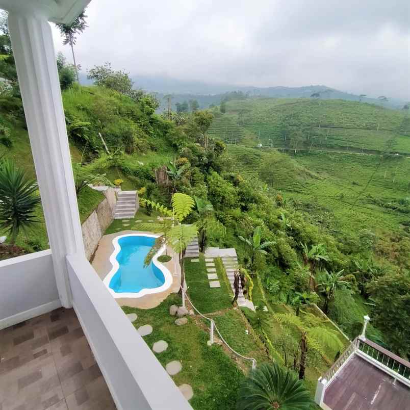 dijual villa kemuning ngargoyoso