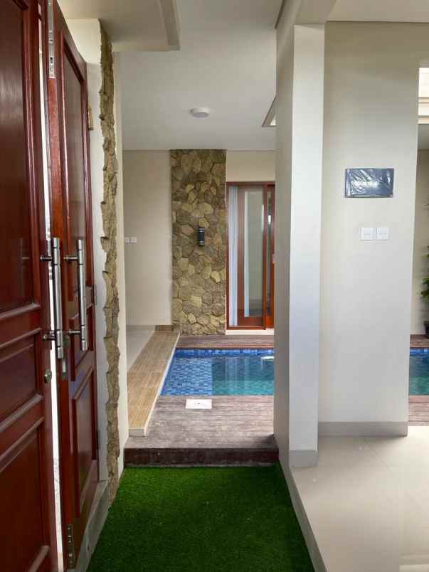 dijual villa kuta selatan