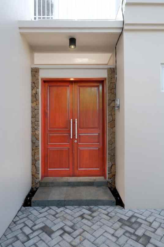 dijual villa kuta selatan