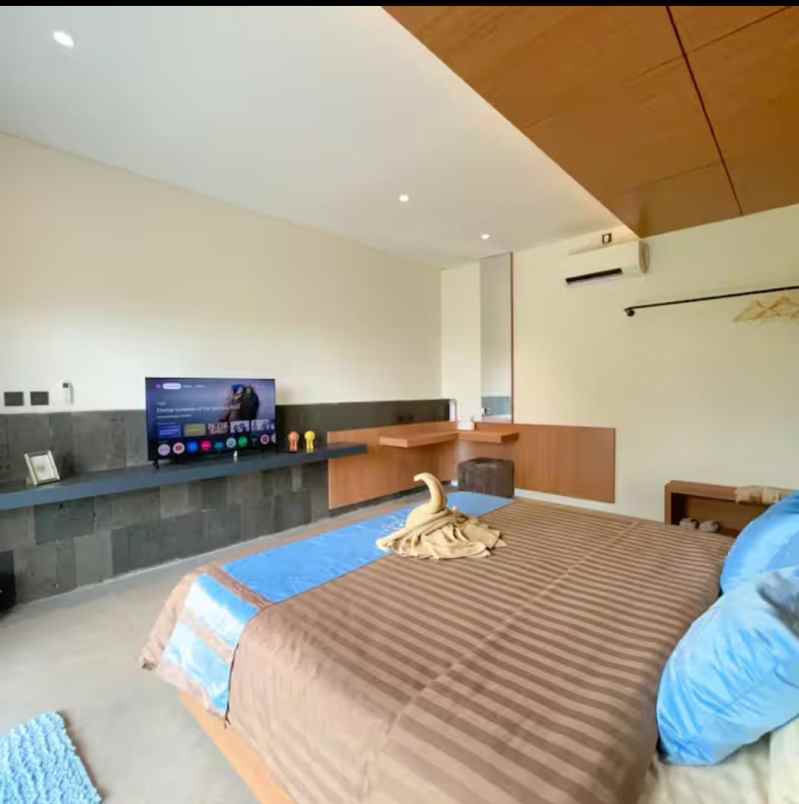 dijual villa pandowoharjo sleman yogyakarta