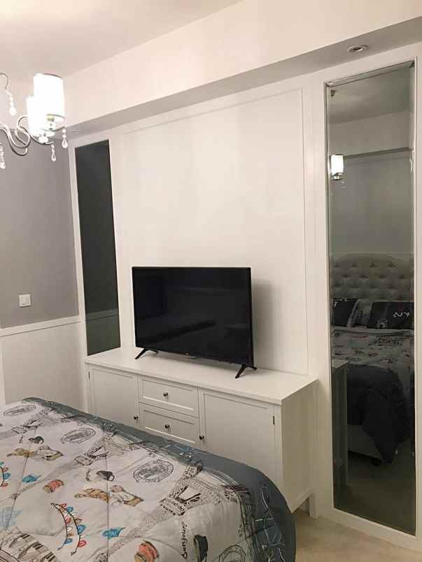 disewakan apartemen gold coast pik