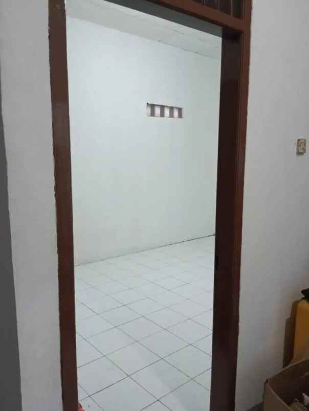 disewakan cepat rumah murah lokasi di ciputat