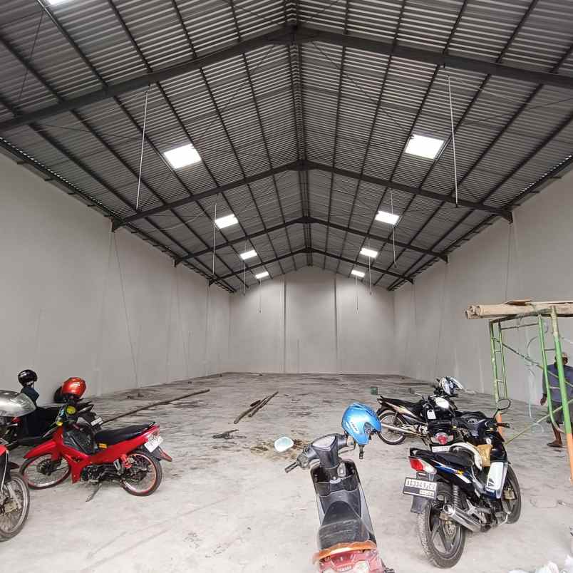 disewakan gudang di kediri