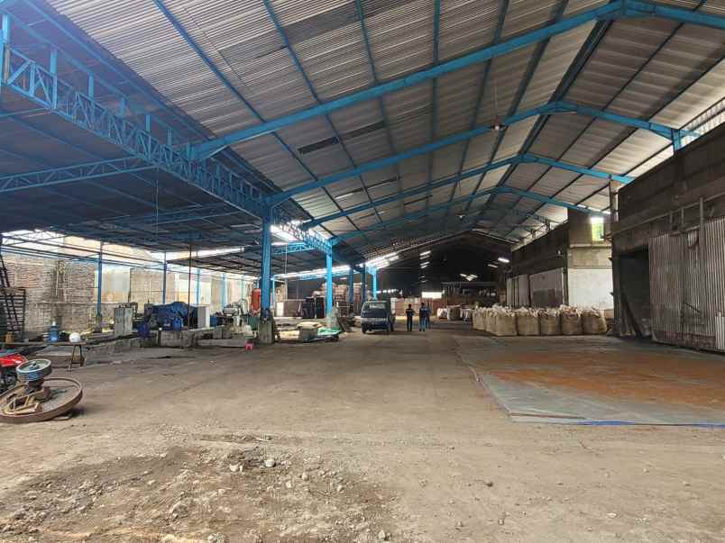 disewakan gudang di margomulyo surabaya