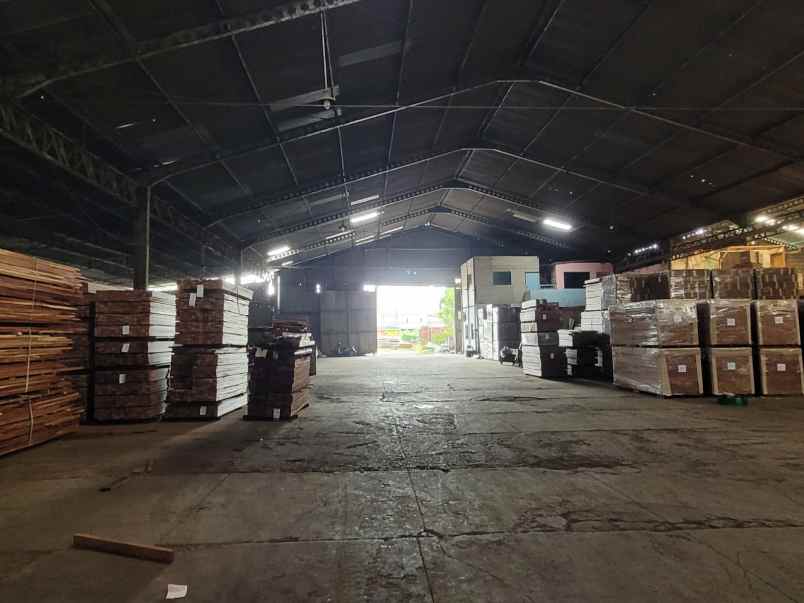 disewakan gudang di margomulyo surabaya