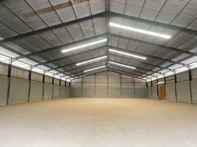 disewakan gudang di surabaya