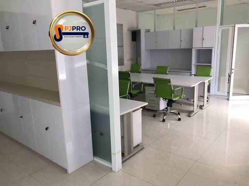 disewakan kantor dan gudang furnished di bsd tangerang
