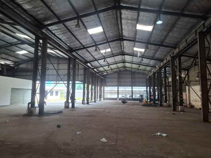 disewakan ruko gudang kantor delta silicon cikarang