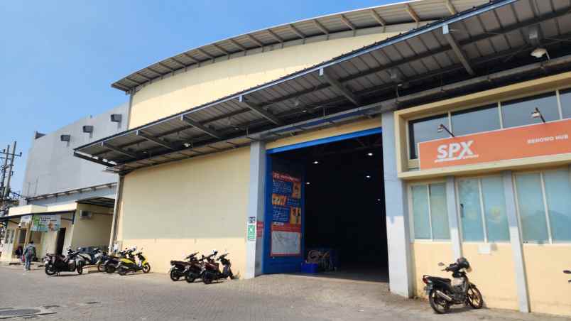 disewakan ruko gudang kantor jalan raya pakal
