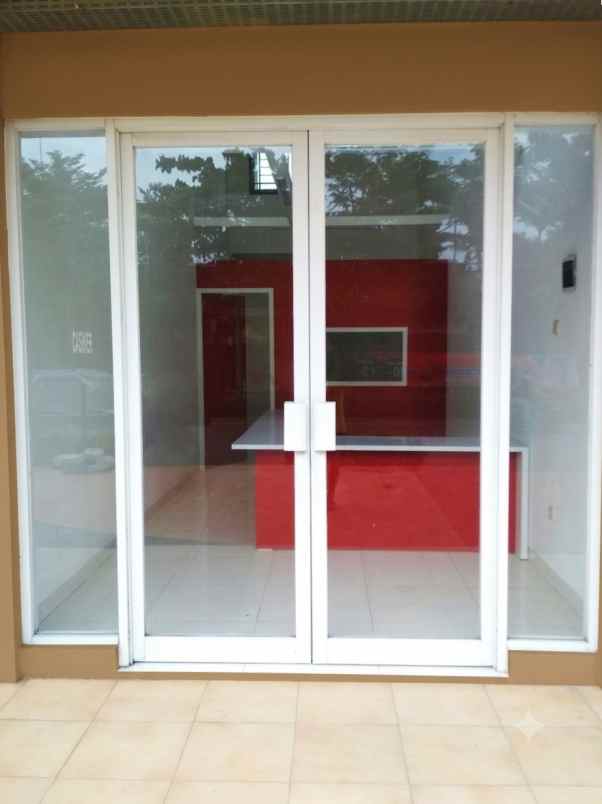 disewakan ruko gudang kantor mutiara gading city