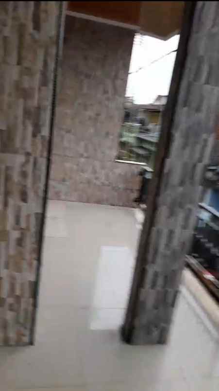 disewakan rumah 2 lantai dekat tol cilegon timur
