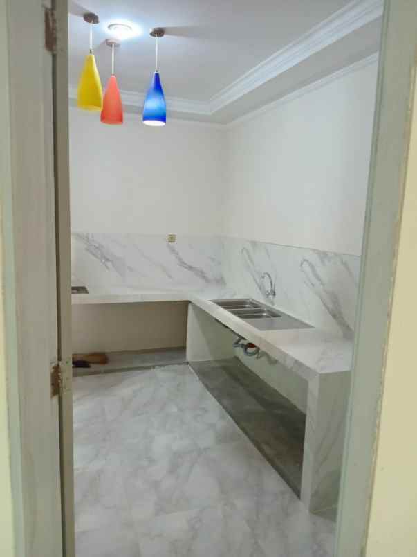 disewakan rumah bukit gading mediterania