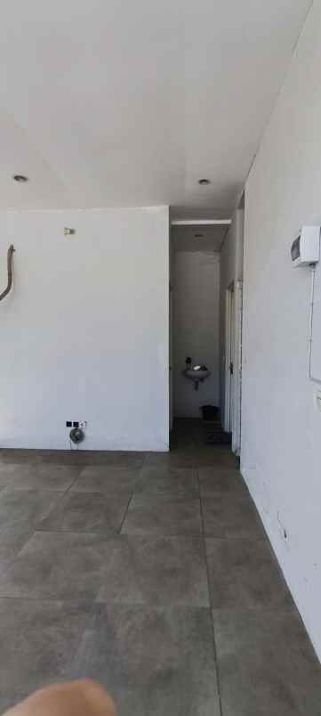 disewakan rumah citraland waterfront