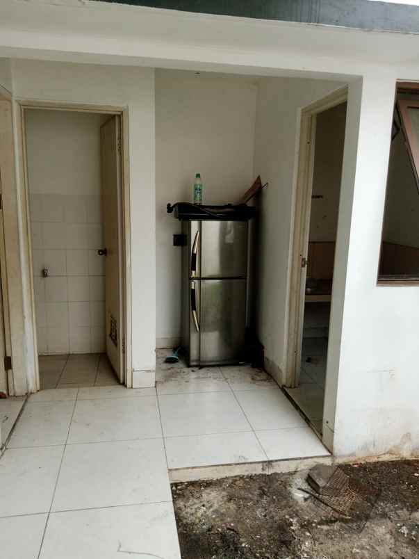 disewakan rumah cluster alamanda jakarta