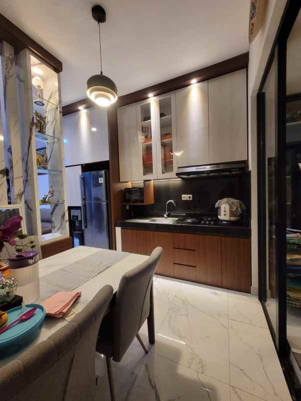 disewakan rumah cluster matana asya jgc