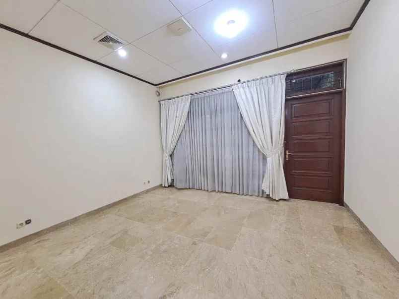 disewakan rumah gandaria