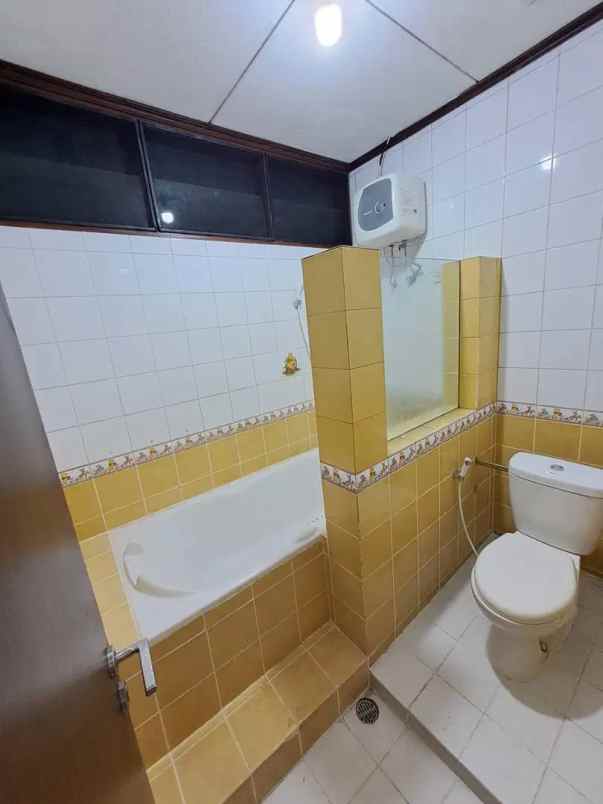 disewakan rumah gandaria