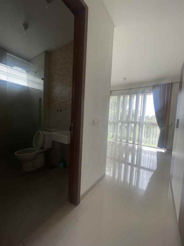 disewakan rumah graha natura e 70