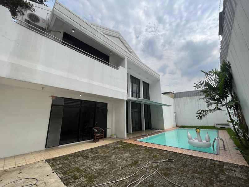 disewakan rumah jalan bangka ii