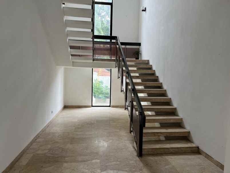 disewakan rumah jalan bangka ii