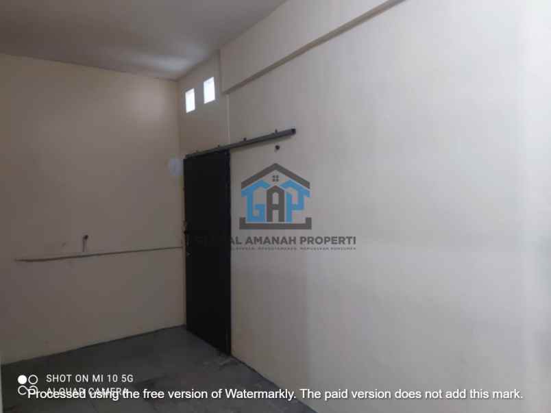 disewakan rumah jl pesantren