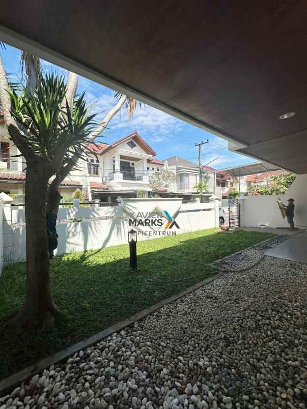 disewakan rumah prapen indah timur