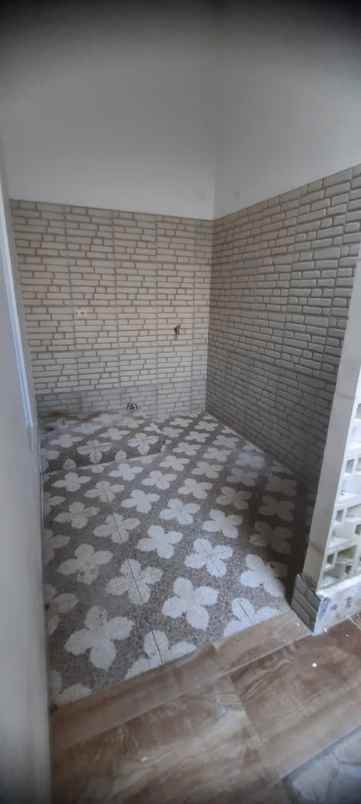 disewakan rumah rungkut asri