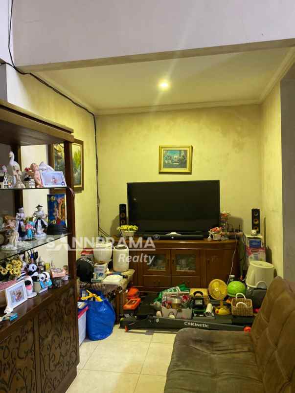 full furnished dalam cluster telaga golf sawangan rn