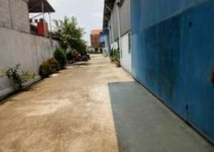 gudang 1600 m2 jl narogong kota bekasi